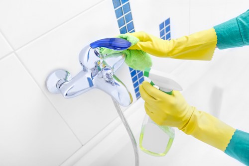 Surrey carpet cleaning experts describing their approach and local experience